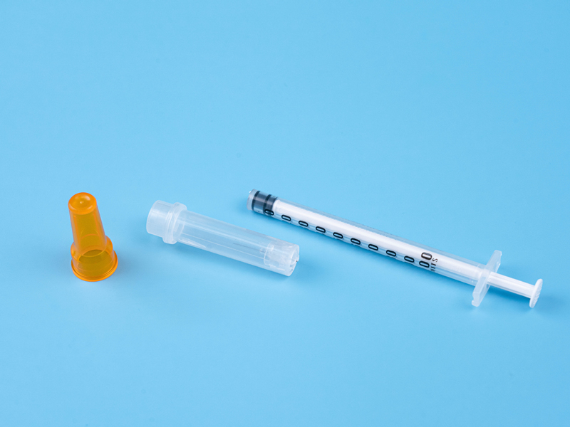 Safety Insulin Syringes with Retractable Needles