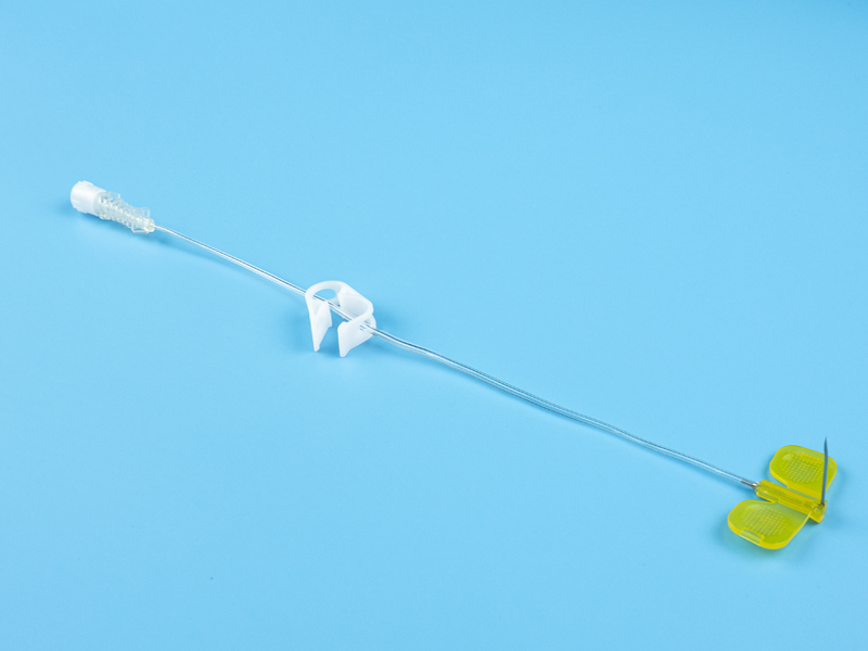 Single-use Huber Huber needles used for implantable drug-supplying devices